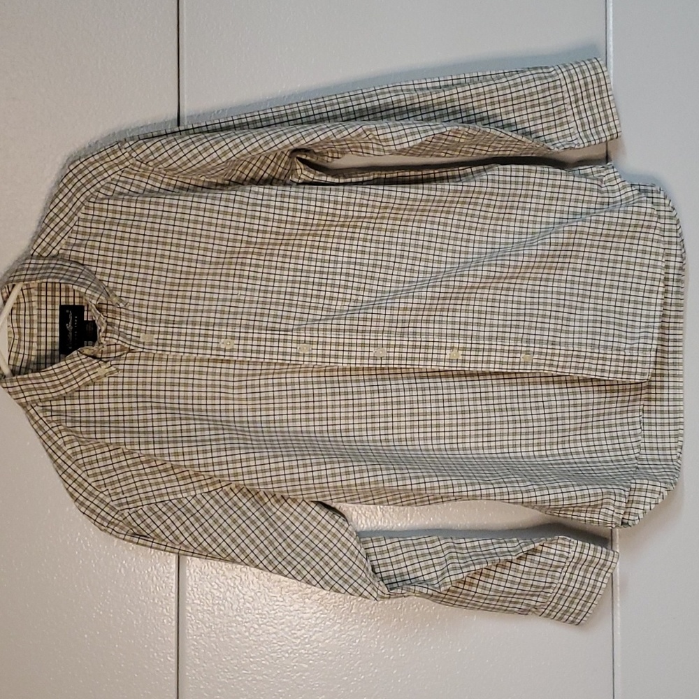 Eddie Bauer Small Plaid button down long sleeve shirt